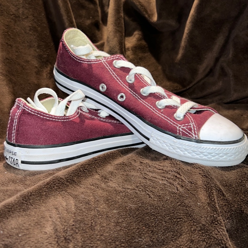 Youth Crimson Converse